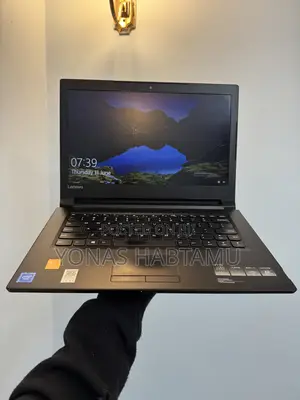 New Laptop Lenovo 4GB Intel Core 3 SSD 512GB