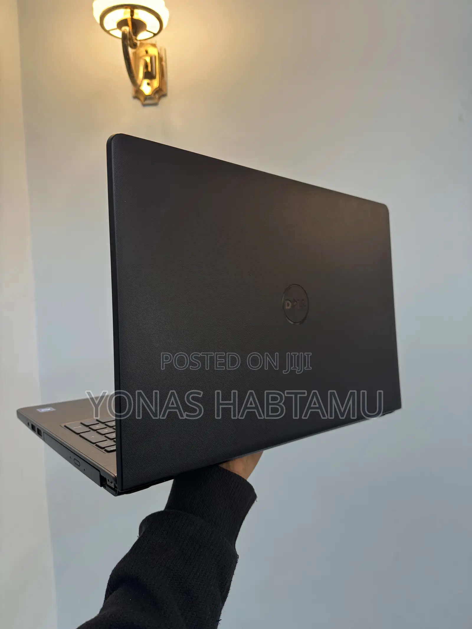 New Laptop Dell 4GB Intel Core i3 SSD 512GB