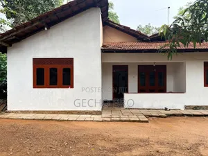 3bdrm Villa in Bole for sale