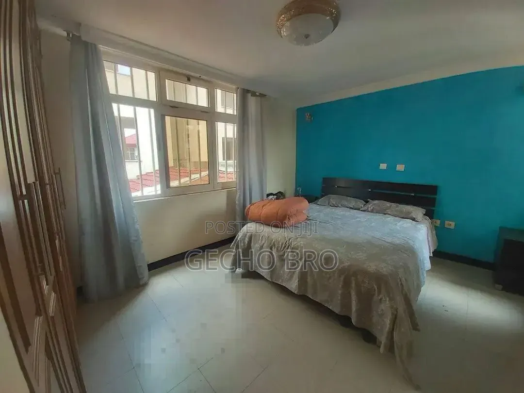 3bdrm Villa in Bole for sale