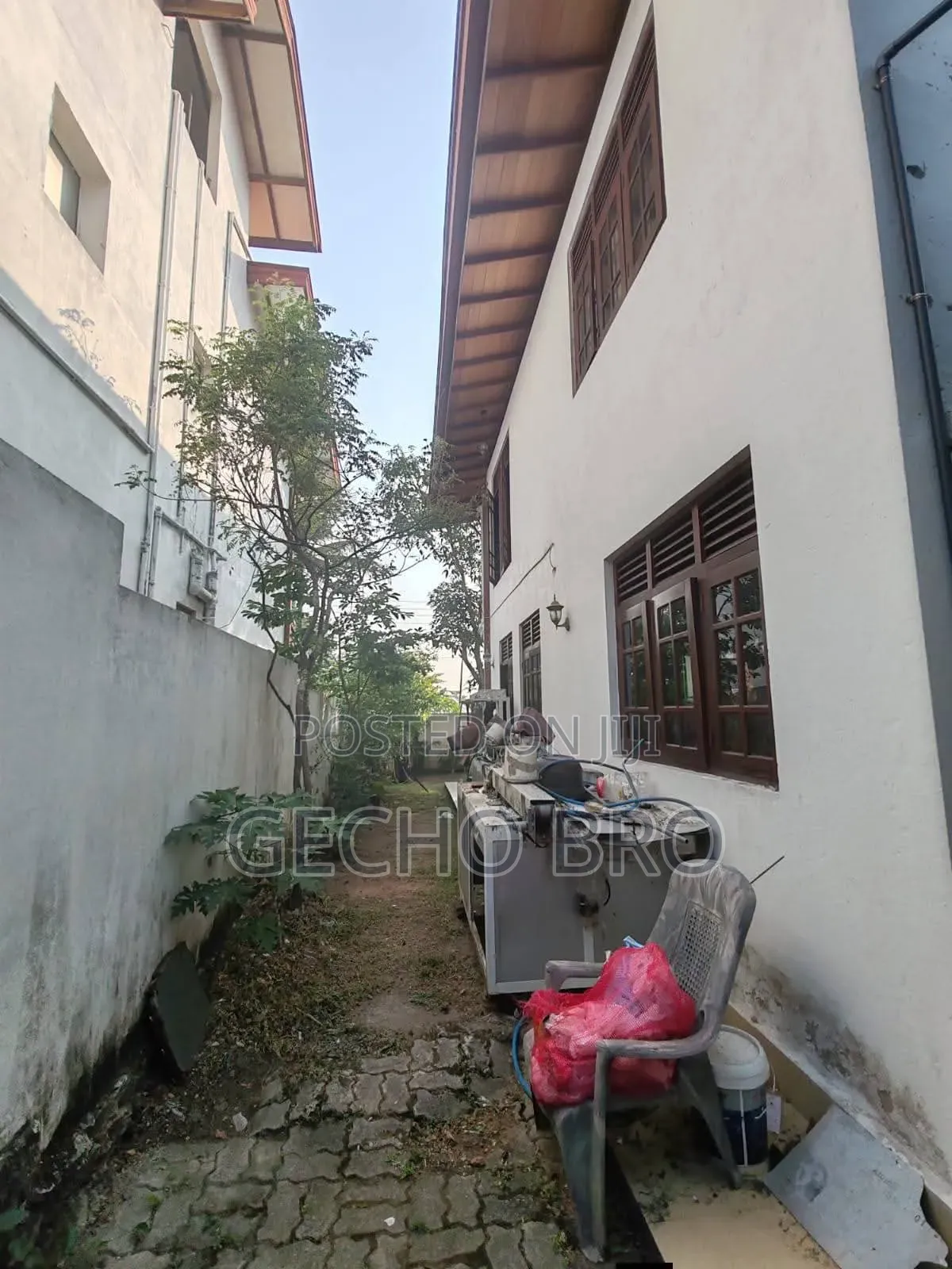 3bdrm Villa in Bole for sale