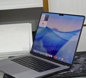 New Laptop Apple MacBook Pro 2021 M1 Max 64GB Apple M1 SSD 1T