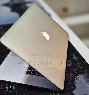 New Laptop Apple MacBook 2015 16GB Intel Core i7 SSD 256GB