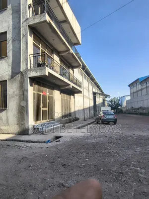 Furnished 20bdrm House in Warehouse, East Shewa for sale