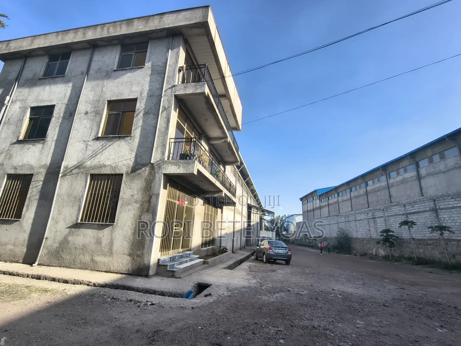 Furnished 20bdrm House in Warehouse, East Shewa for sale