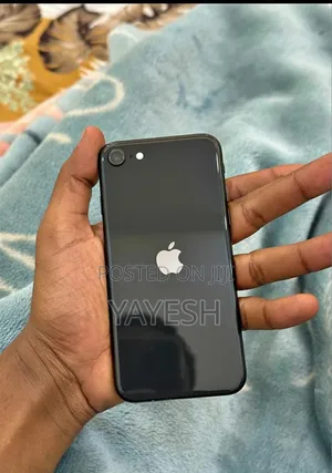 New Apple iPhone 8 64 GB Black