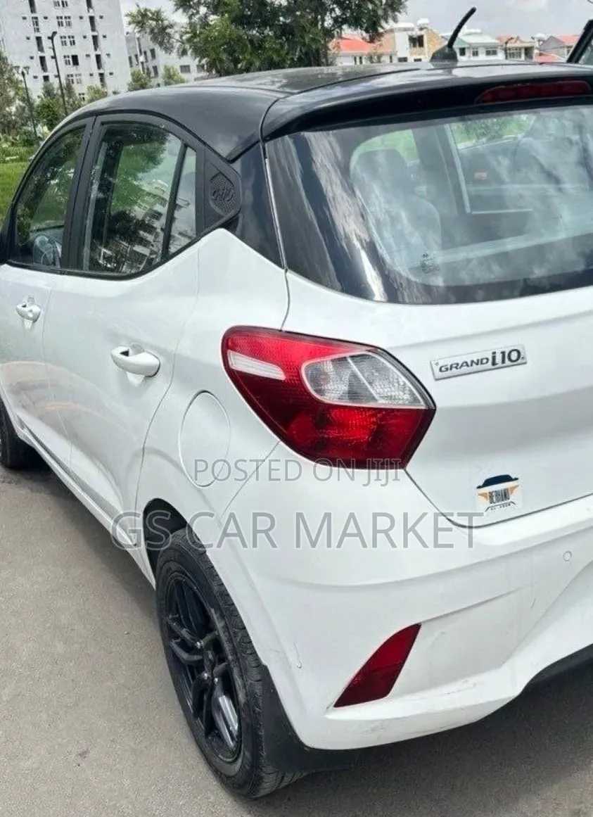 Hyundai I10 2022 White