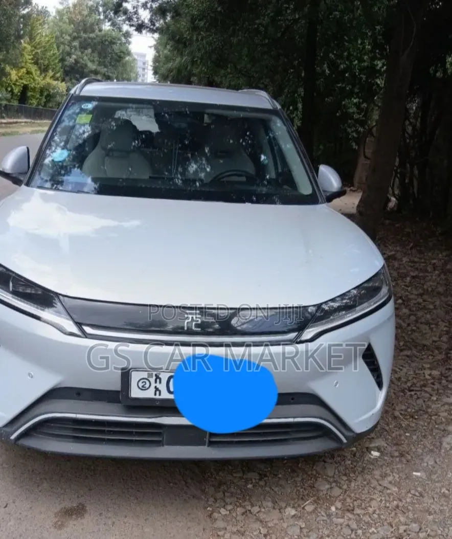 BYD Yuan Up 2025 Ivory