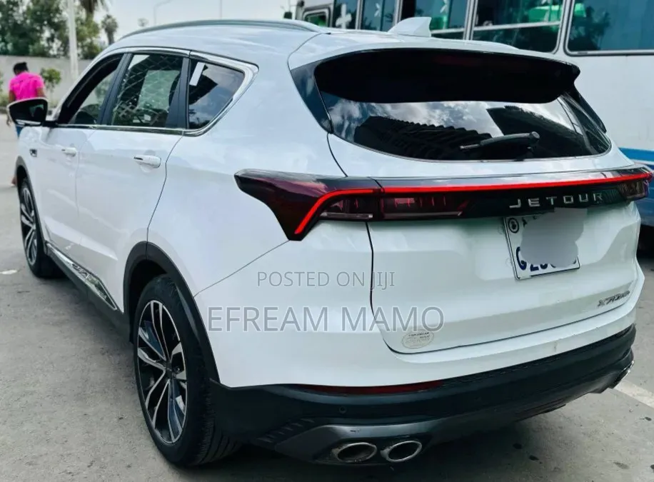 Jetour X70 Plus 2023