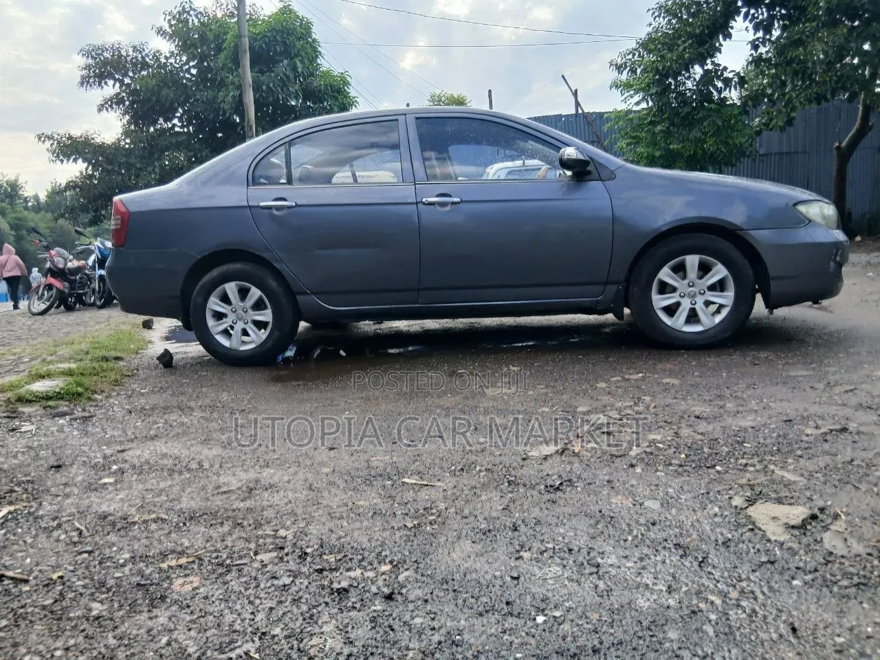 Lifan Abay 2011