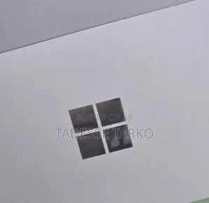 New Laptop Microsoft Surface Pro 3 8GB Intel Core i7 SSD 256GB