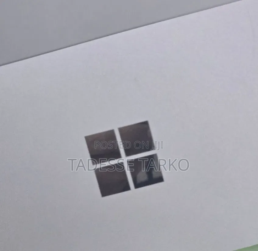 New Laptop Microsoft Surface Pro 3 8GB Intel Core i7 SSD 256GB