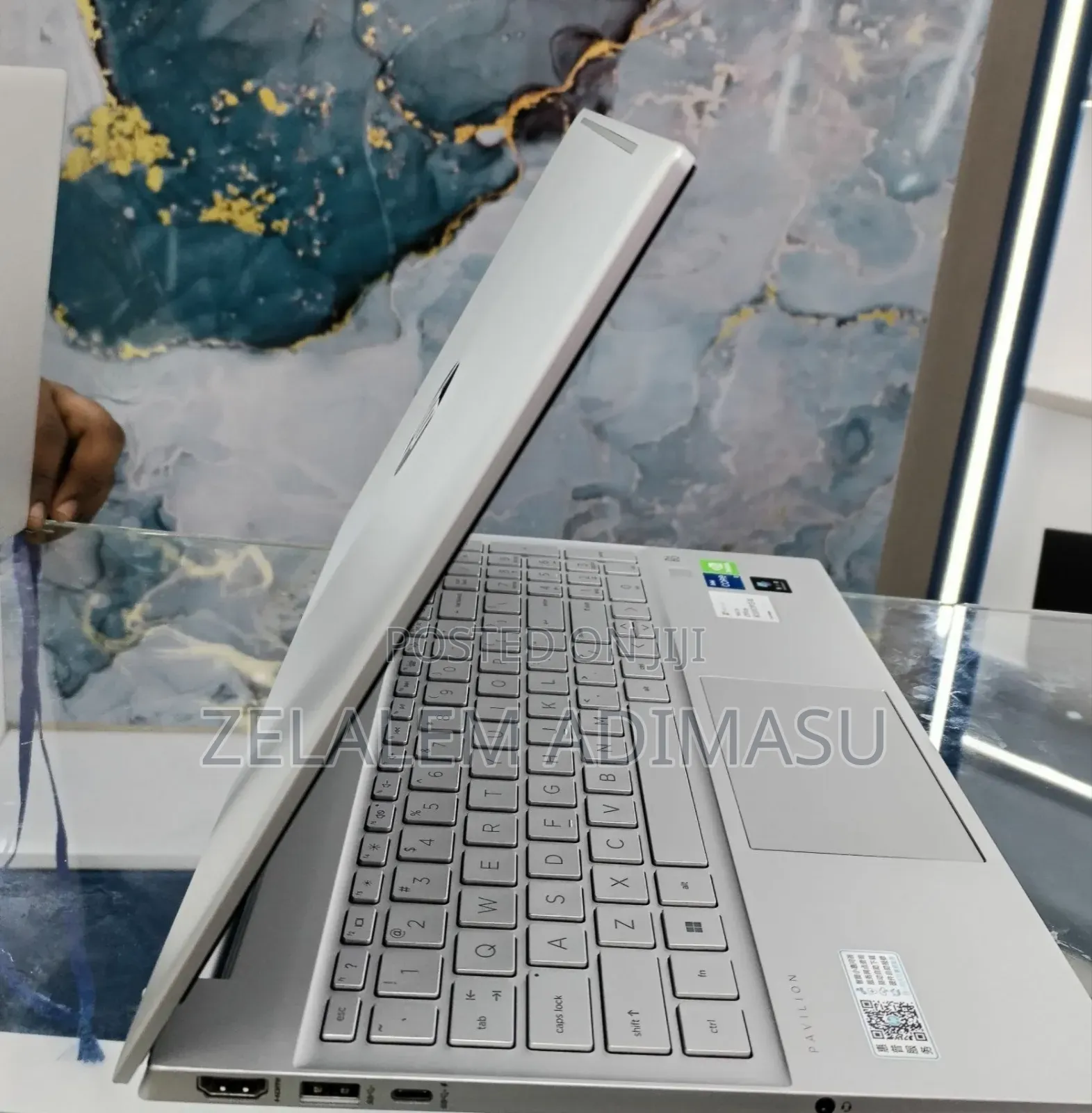 New Laptop HP Pavilion 15 16GB Intel Core i5 SSD 512GB