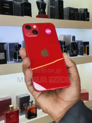 Apple iPhone 13 128 GB Red