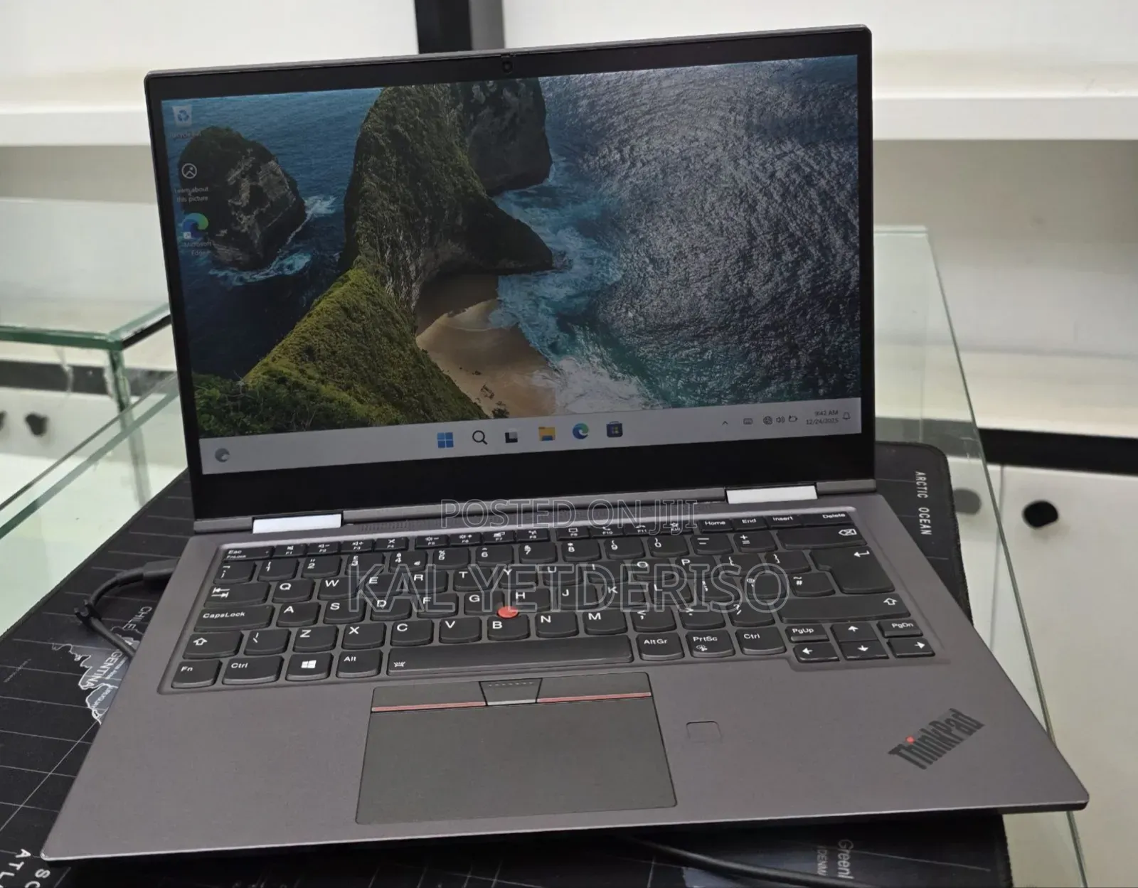 New Laptop Lenovo ThinkPad X1 Yoga 16GB Intel Core i7 SSD 512GB