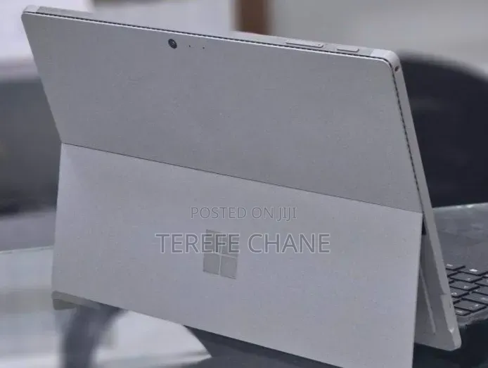 New Laptop Microsoft Surface 3 8GB Intel Core i3 SSD 256GB