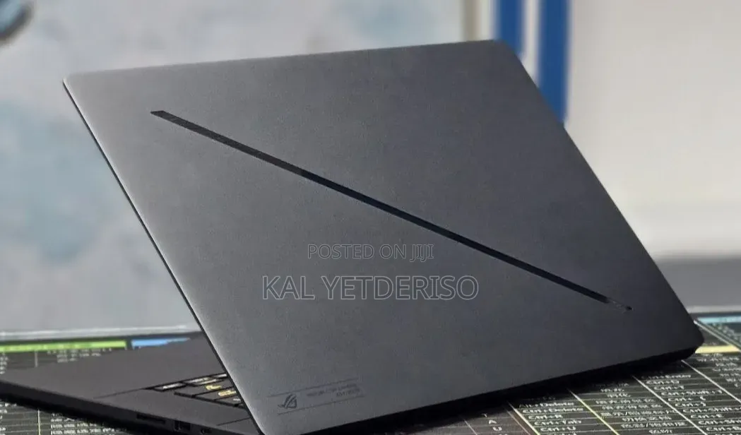 New Laptop Asus ROG Zephyrus G15 16GB Intel Core Ultra 9 SSD 1T