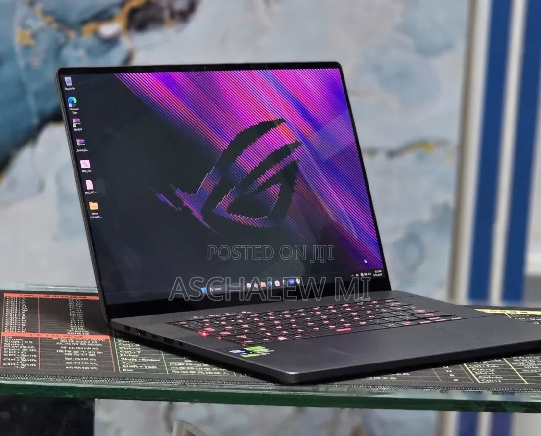 New Laptop Asus ROG Zephyrus G16 16GB Intel Core Ultra 9 SSD 1T