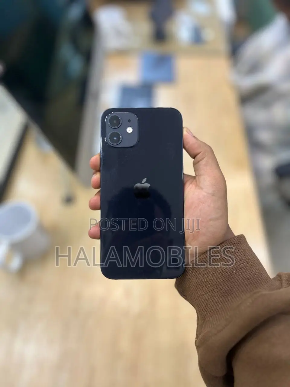 Apple iPhone 12 64 GB Black