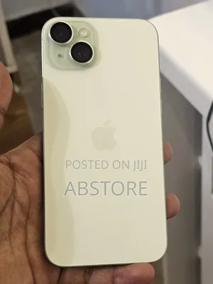 New Apple iPhone 15 Plus 128 GB Yellow