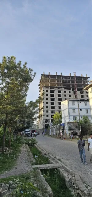 2bdrm Apartment in Marvelous Apartment, Nifas Silk-Lafto for sale