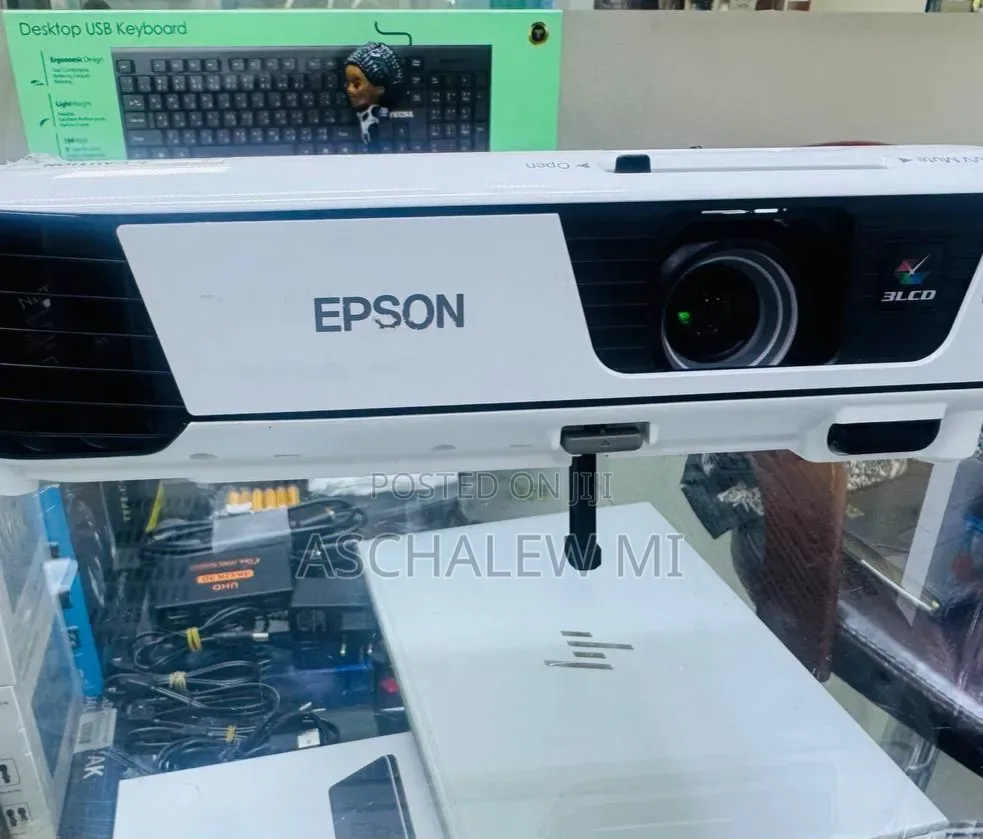 Epson Projector Model Name: Eb-X31