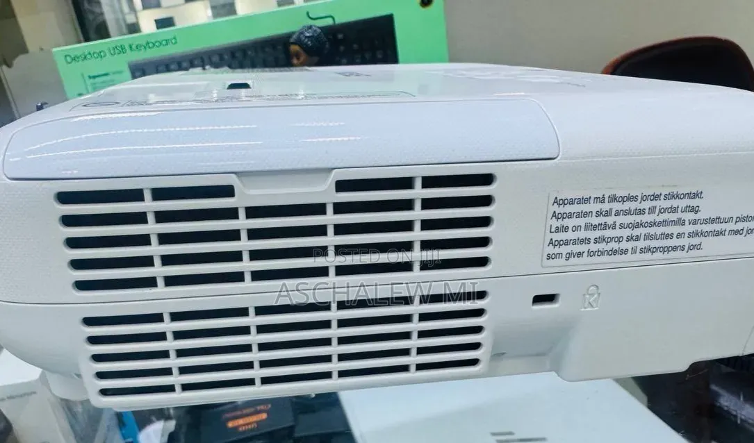 Epson Projector Model Name: Eb-X31