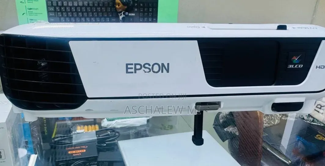 Epson Projector Model Name: Eb-X31