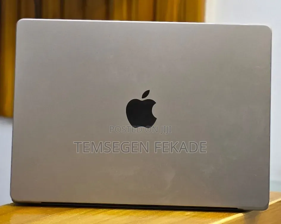 New Laptop Apple MacBook Pro 2021 M1 16GB Apple M1 Pro SSD 1T