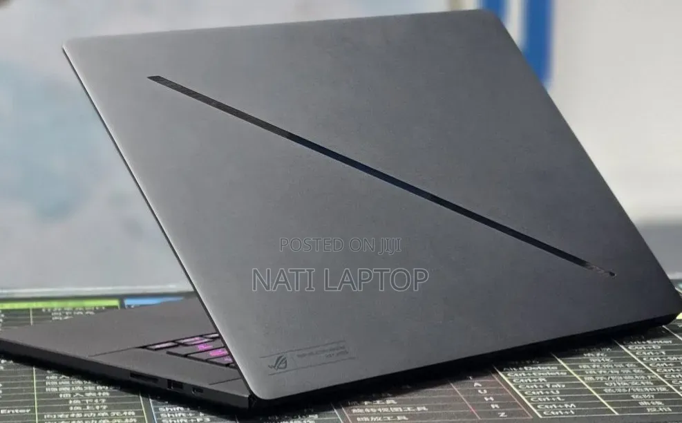 New Laptop Asus ROG Zephyrus G15 16GB Intel Core Ultra 9 SSD 1T