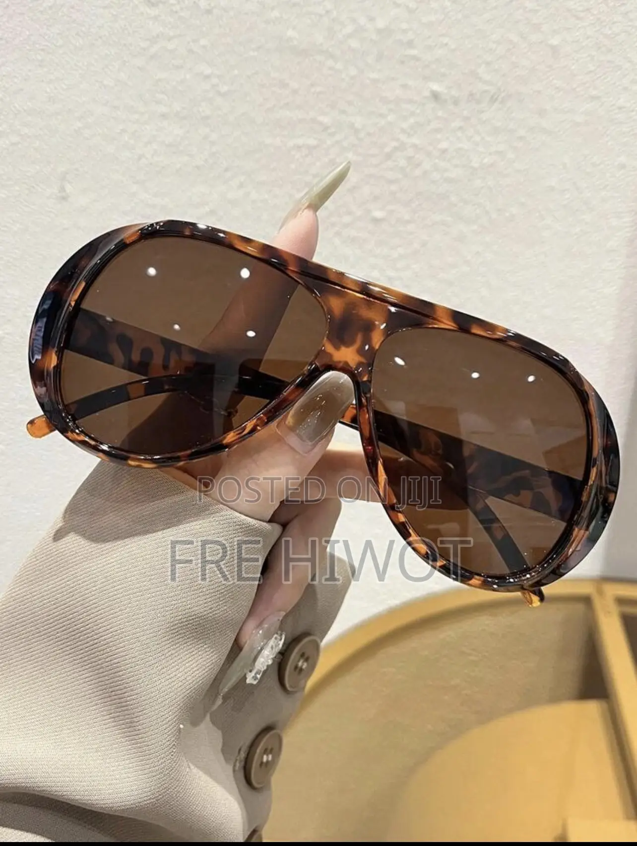 Women's Leopard Print Aviator Style Colored Lens Fashion Glasses