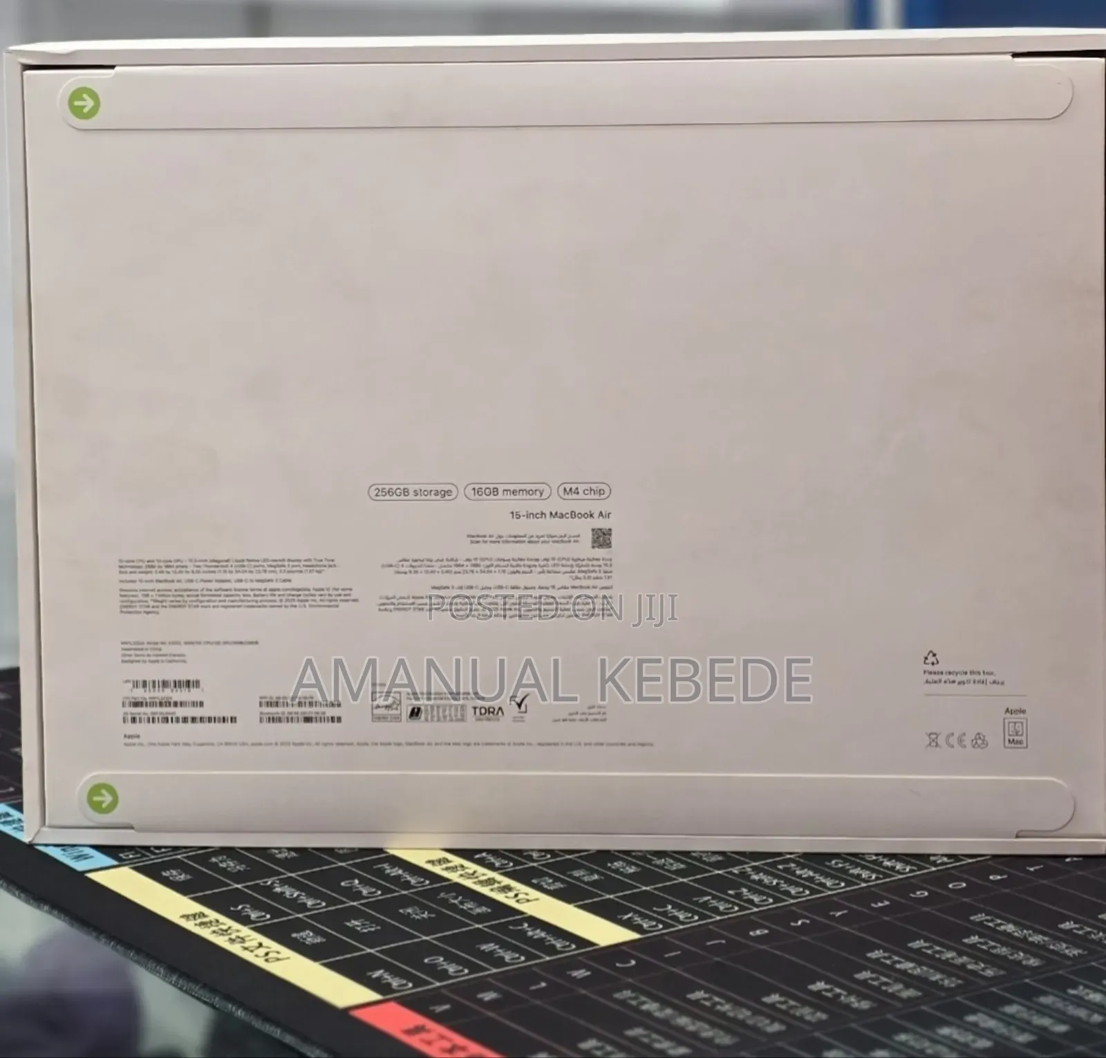 New Laptop Apple MacBook Air 2025 M4 16GB Apple M4 SSD 256GB