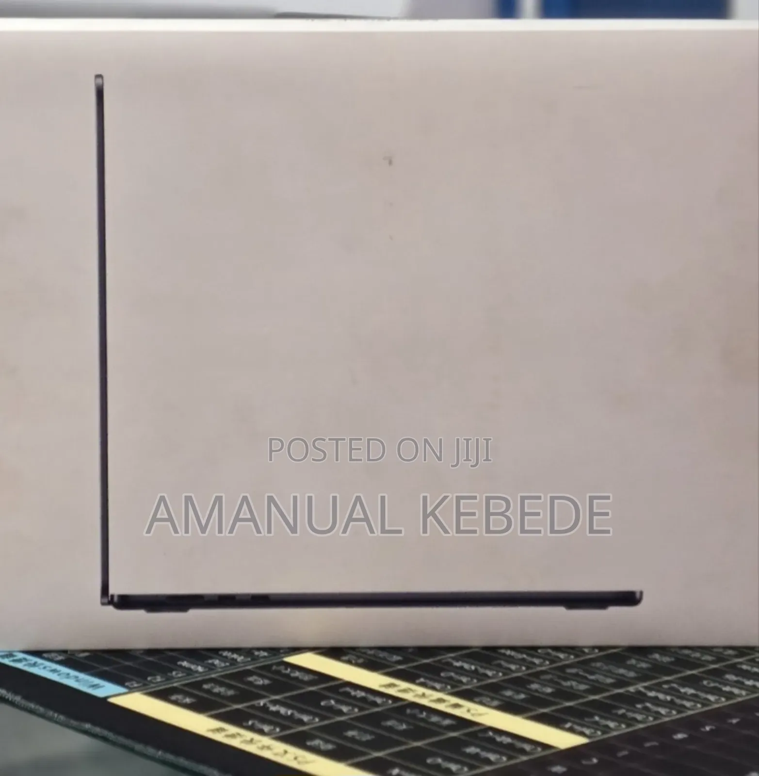 New Laptop Apple MacBook Air 2025 M4 16GB Apple M4 SSD 256GB