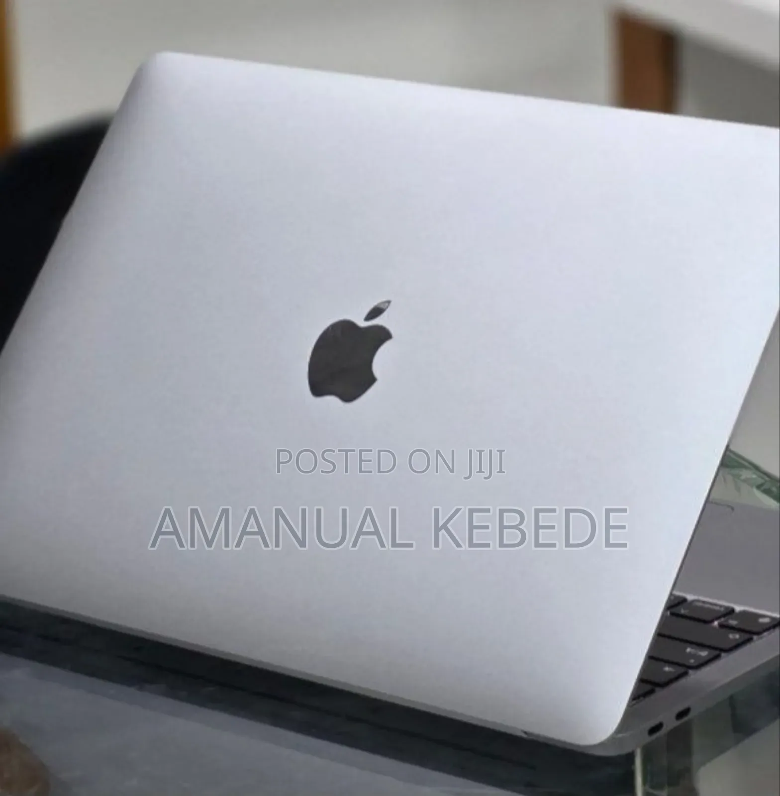 New Laptop Apple MacBook Air 2020 M1 8GB Apple M1 SSD 256GB