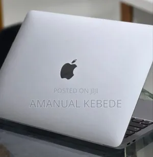 New Laptop Apple MacBook Air 2020 M1 8GB Apple M1 SSD 256GB