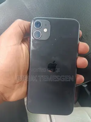 Apple iPhone 11 64 GB Black