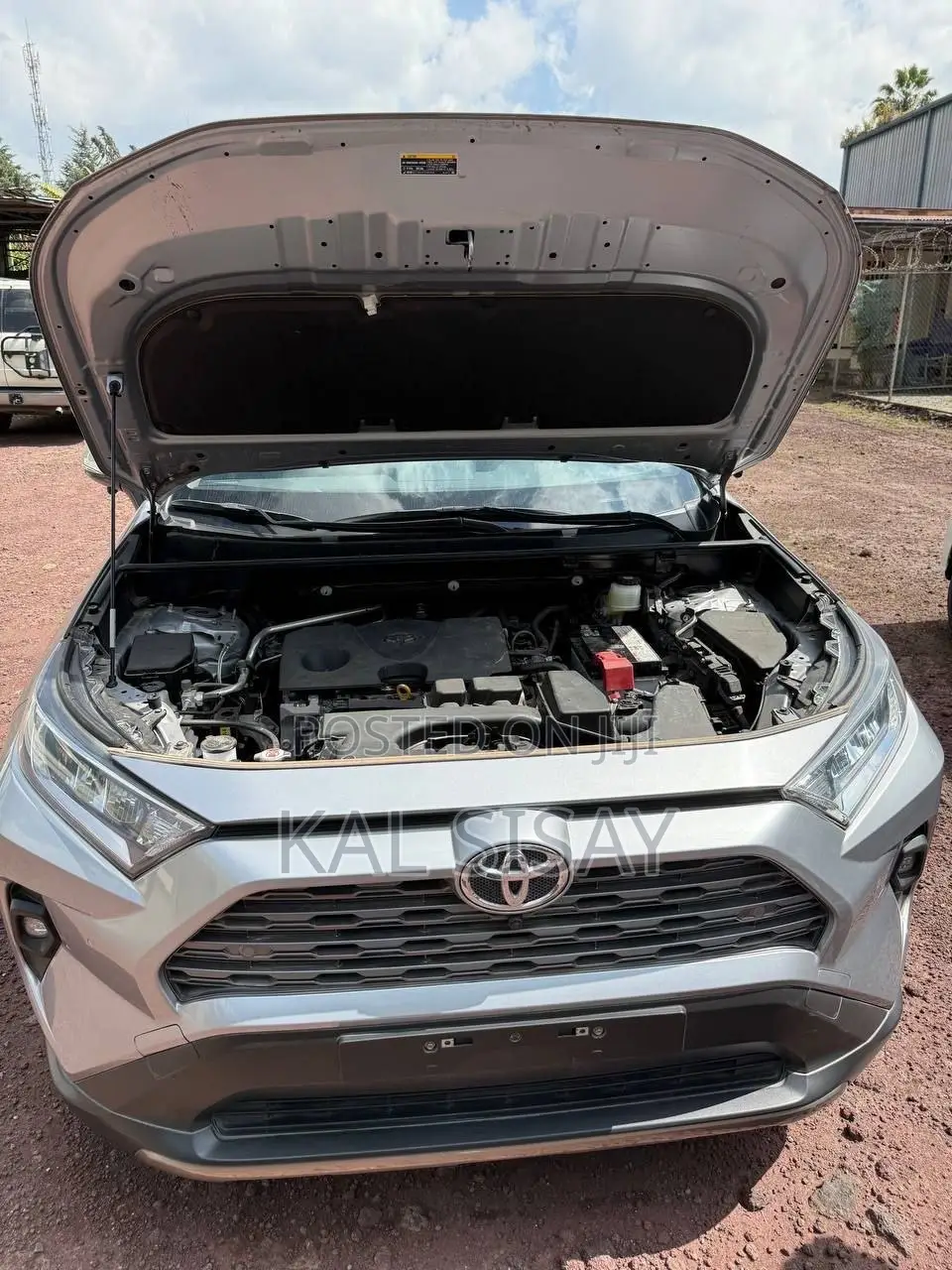 Toyota RAV4 2022 Silver