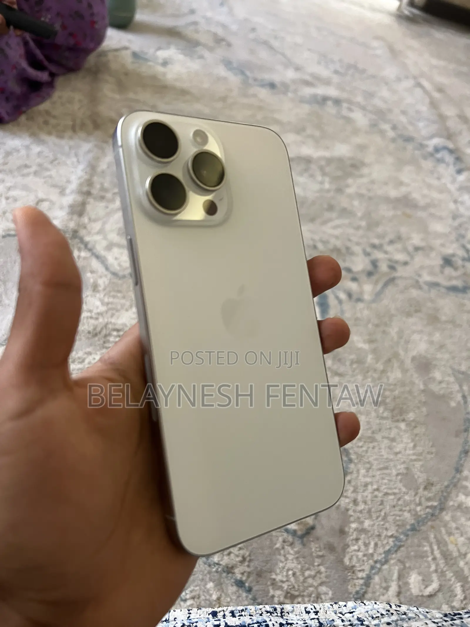New Apple iPhone 15 256 GB White
