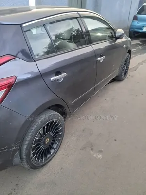 Toyota Yaris 2014 Gray