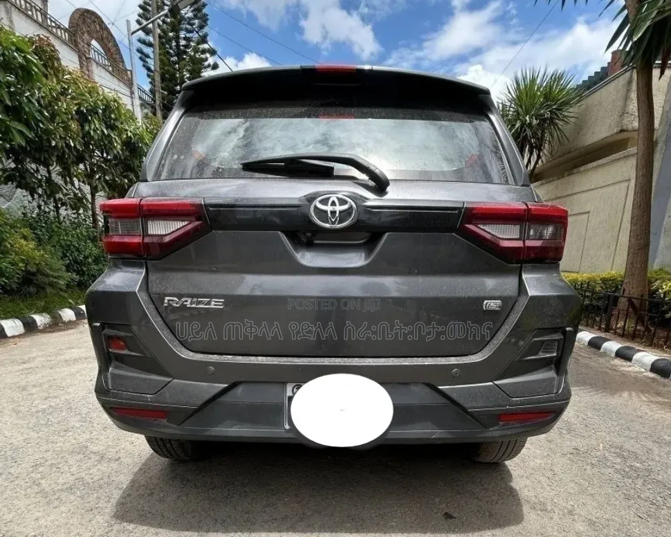 Toyota Raize 2022 Maroon