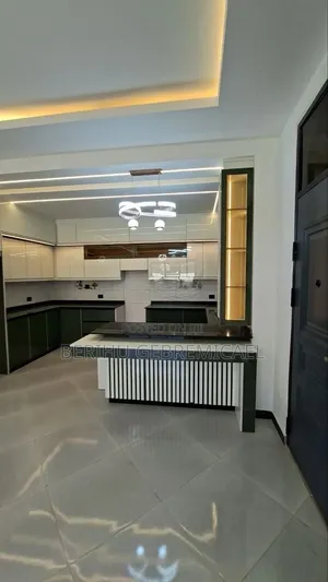 2bdrm Apartment in ኣዲሱ ገበያ, Gullele for rent
