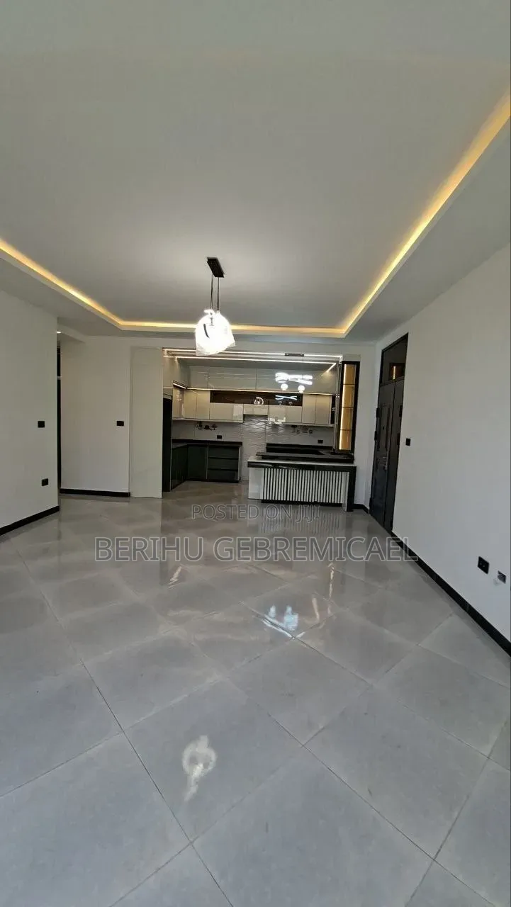 2bdrm Apartment in ኣዲሱ ገበያ, Gullele for rent