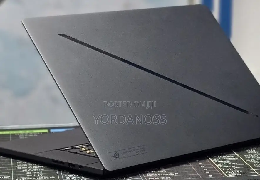 New Laptop Asus ROG Zephyrus G15 16GB Intel Core Ultra 9 SSD 1T