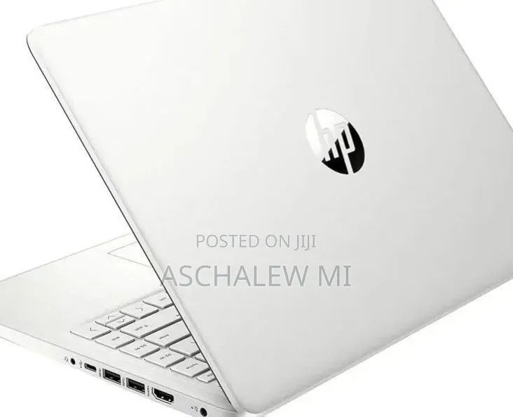 New Laptop HP Stream Notebook 8GB AMD Ryzen 3 SSD 256GB