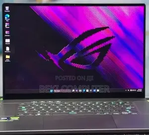 New Laptop Asus ROG Zephyrus G16 16GB Intel Core Ultra 9 SSD 1T