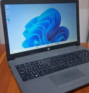 New Laptop HP Stream Notebook 8GB Intel Core i7 SSD 256GB