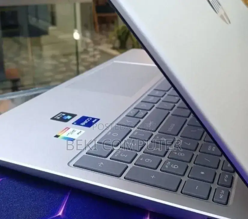 New Laptop HP Stream Notebook 16GB Intel Core i7 SSD 512GB