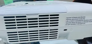 Epson Projector Model Name: Eb-X31 Hardware Interface