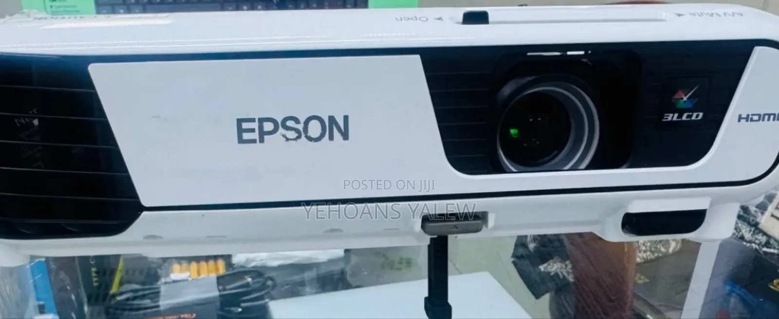 Epson Projector Model Name: Eb-X31 Hardware Interface
