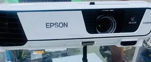 Epson Projector Model Name: Eb-X31 Hardware Interface